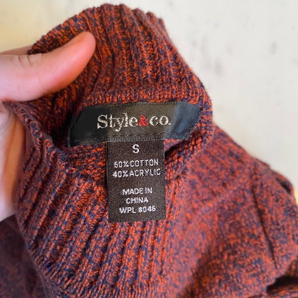 Fall red knit dress - Picture 2 of 4